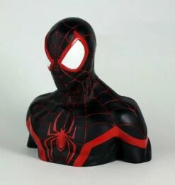 Κουμπαράς Marvel Comics - Spider-Man(Miles Morales) Bust Coin Bank (25cm) 7 Κουμπαράς Marvel Comics - Spider-Man(Miles Morales) Bust Coin Bank (25cm) -EFANTASY εκπτώσεις 145373 2 0500 koumparas marvel comics spider man miles morales bust coin bank 25cm