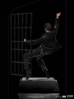 εξώφυλλο -EFANTASY εκπτώσεις 191015 1 0500 figoura elvis presley art scale jailhouse rock statue 23cm